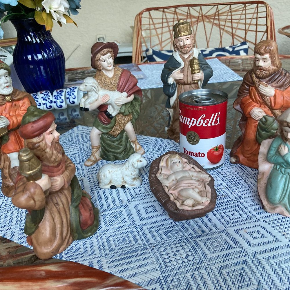 Nativity Set CHRISTMAS  9 Piece Large Figurines  Vintage  Handpainted